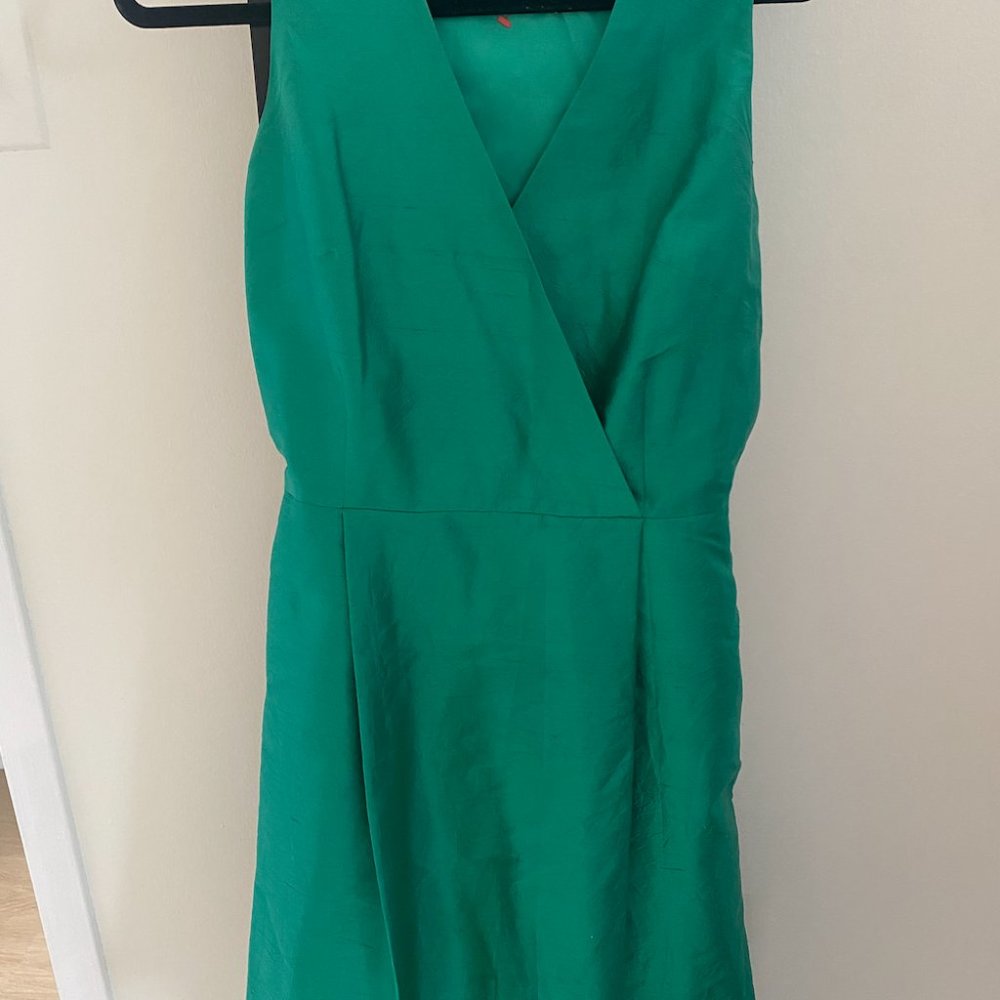 Silk Vineyard Vines Dress